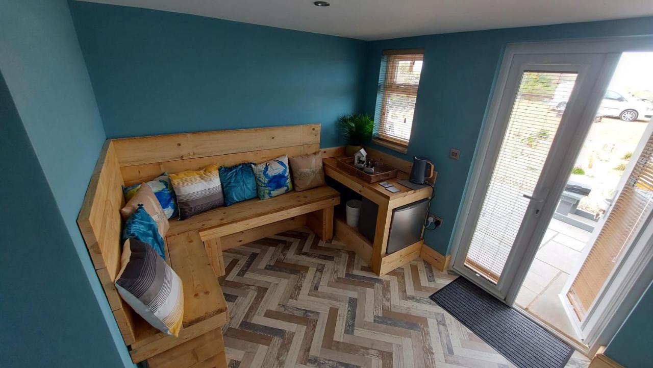 Seals Bacton 4*